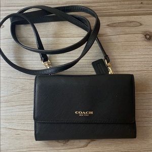 Coach wallet with shoulder strap